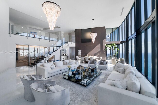 Building Photo - 18555 Collins Ave