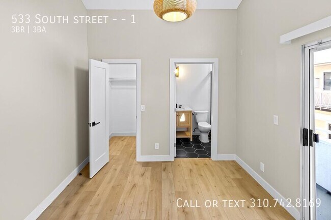 Building Photo - 533 South St