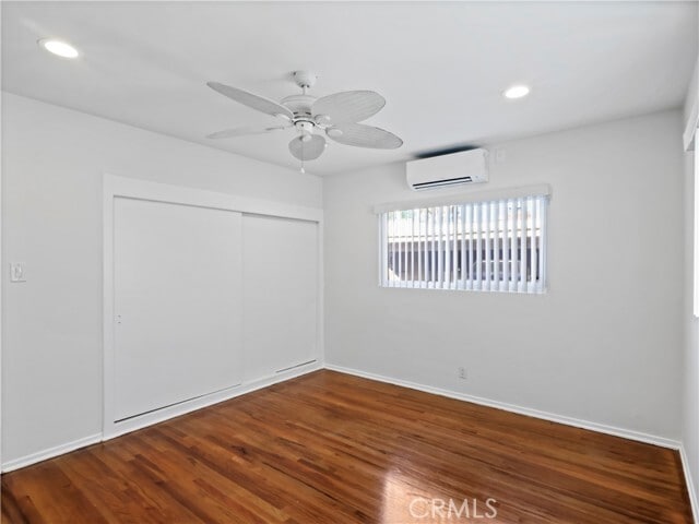 Building Photo - 4918 Tujunga Ave