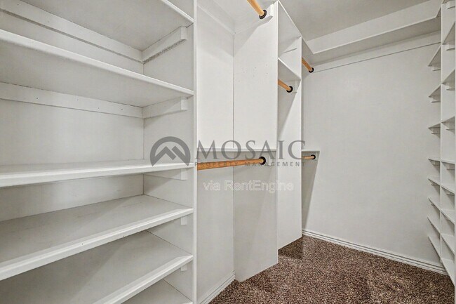 Building Photo - 4526 W Jupiter Way