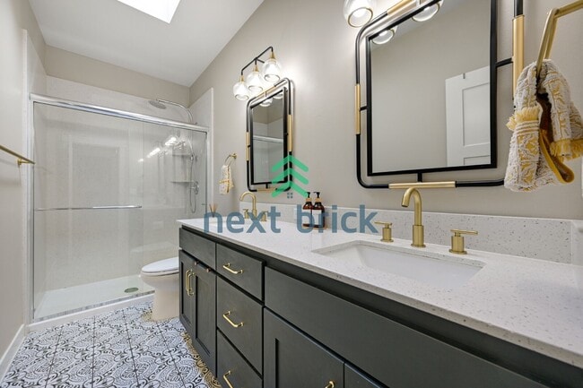 Building Photo - Charming 3-Bed, 2-Bath with 2,170 Sq. Ft. in Beautiful Snohomish!