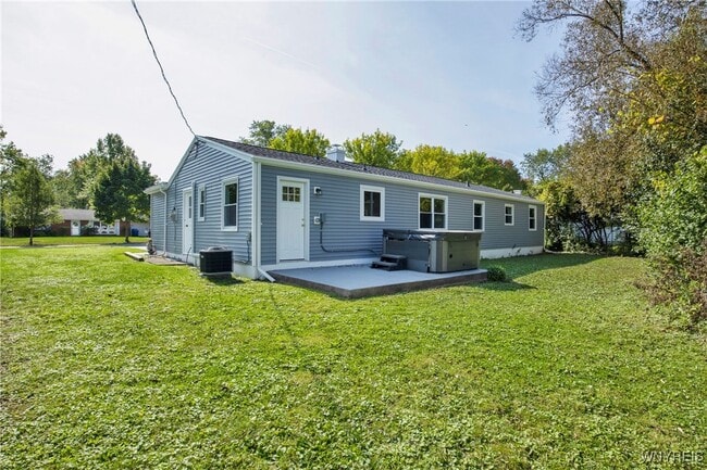 Building Photo - 28 Campus Dr W