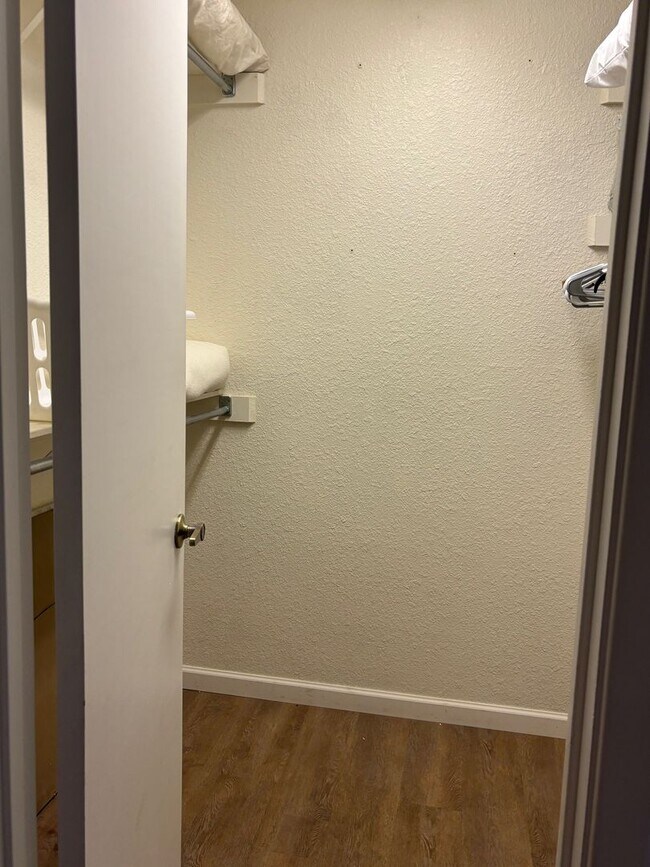 Building Photo - Perfect Vacation Home in a  45+ Active Adult Community! Available May 2026 through March 2027!