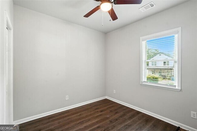 Building Photo - 1585 Archer St SW