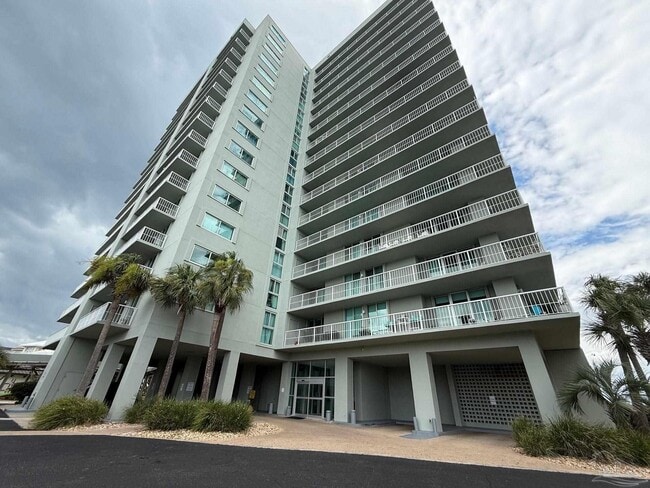 Building Photo - 1200 Fort Pickens Rd