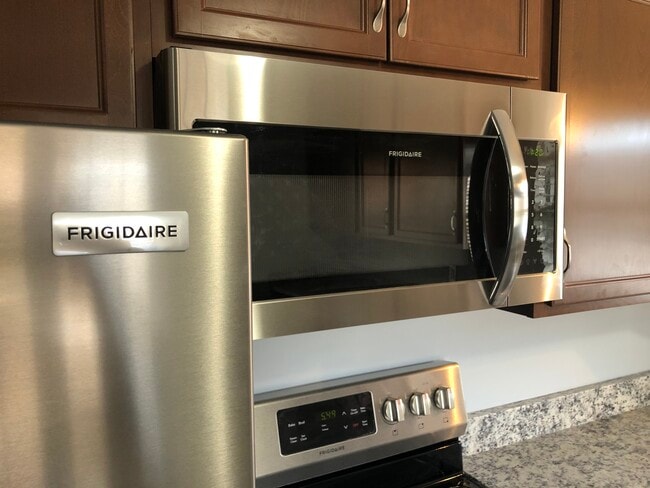 SS Appliances - 203 Hillson Ave