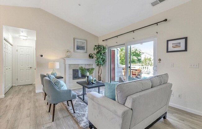 Building Photo - Beautifully Updated 2-Bed, 2-Bath Condo in Serene San Ramon Setting