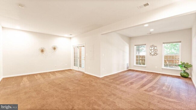 Building Photo - 219 Grassy Ridge Terrace