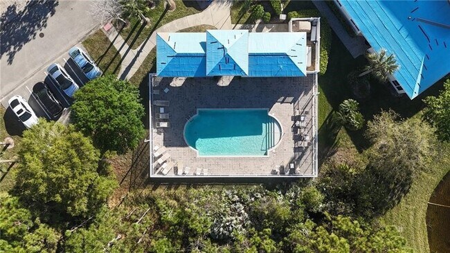 Building Photo - 826 Middleton Dr SW