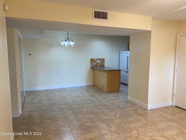 Building Photo - 1790 Rocky Wood Cir
