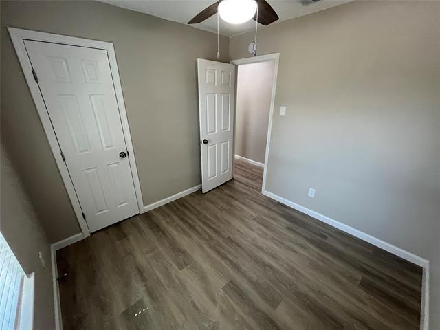 Building Photo - 9615 Oak Gate Ln