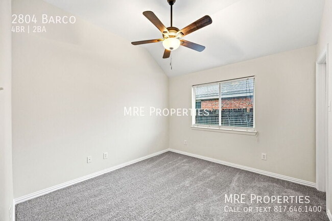 Building Photo - 2804 Barco