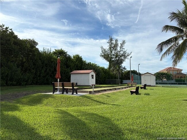 Building Photo - 4492 NE Ocean Blvd