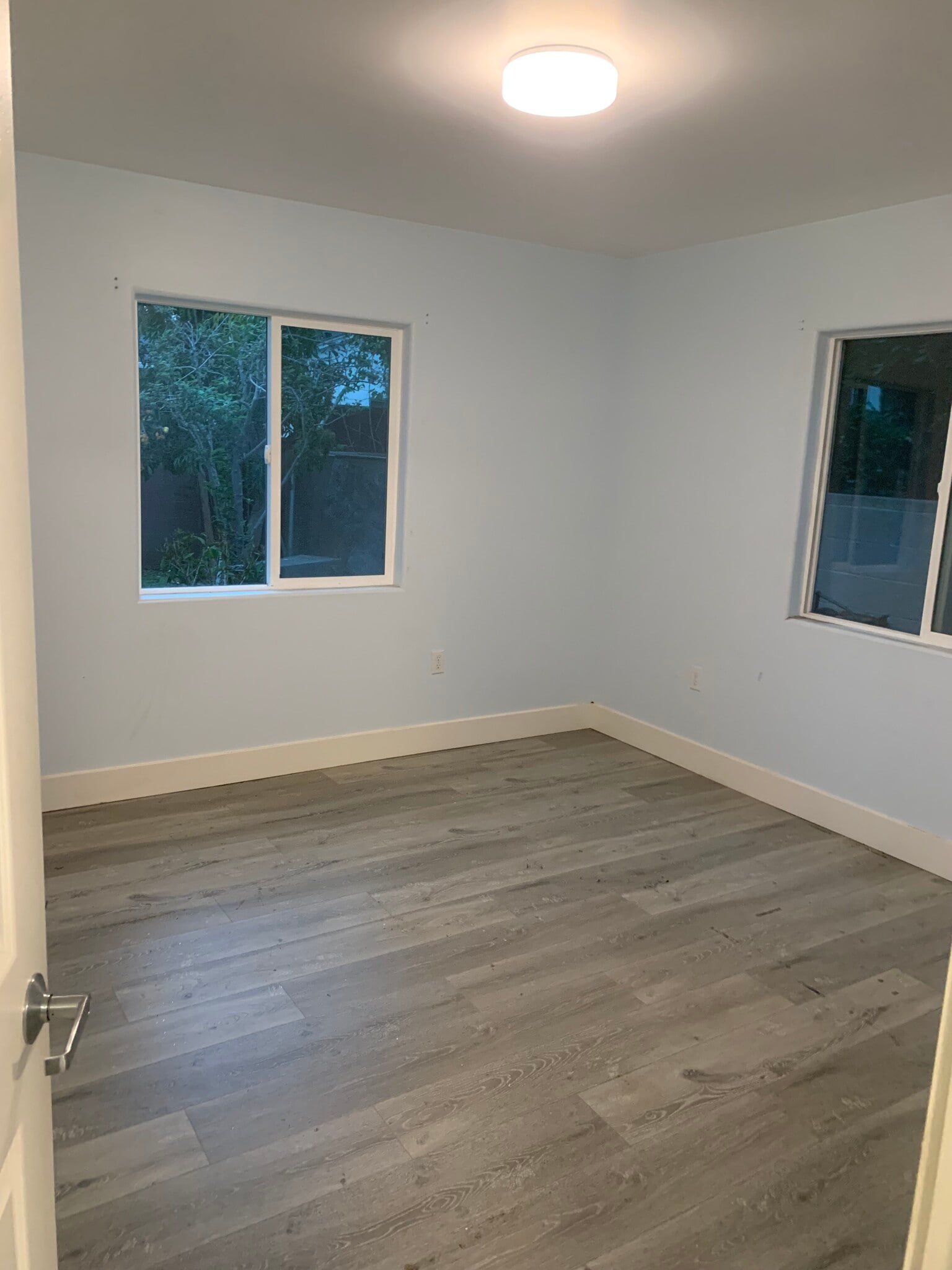 Building Photo - 1227 W 146th St