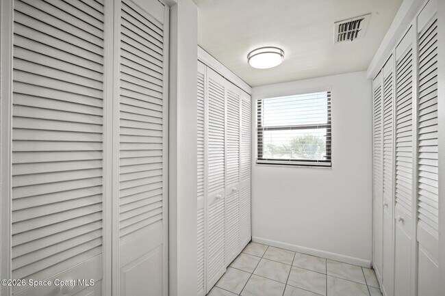 Building Photo - 3165 N Atlantic Ave