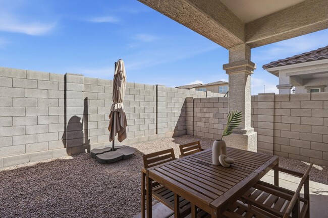 Building Photo - 1521 S Senate St