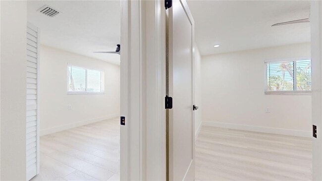 Building Photo - 6380 3rd Palm Point