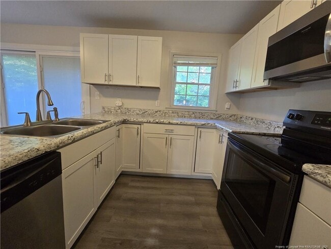Building Photo - 807 Miller Ave