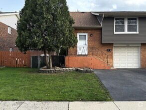 Building Photo - 1534 Revere Cir