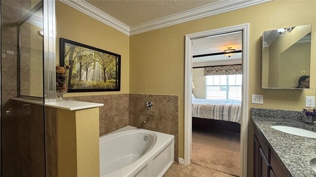 Building Photo - 1131 Honey Blossom Dr