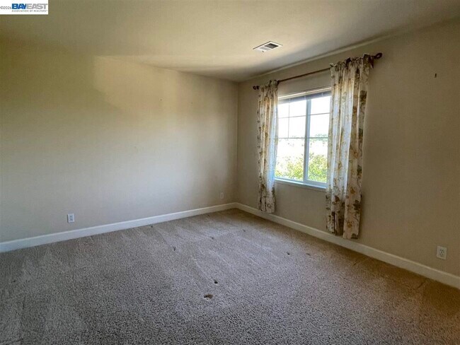 Building Photo - 9332 Mediar Dr