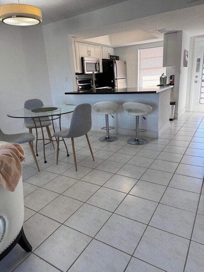 Building Photo - 9272 SW 3rd St