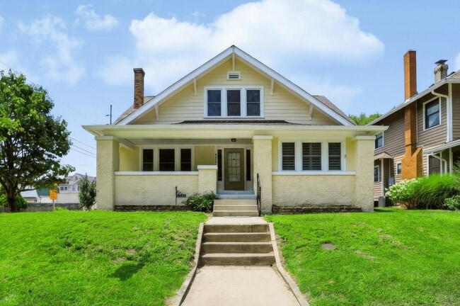Building Photo - 4202 N Capitol Ave