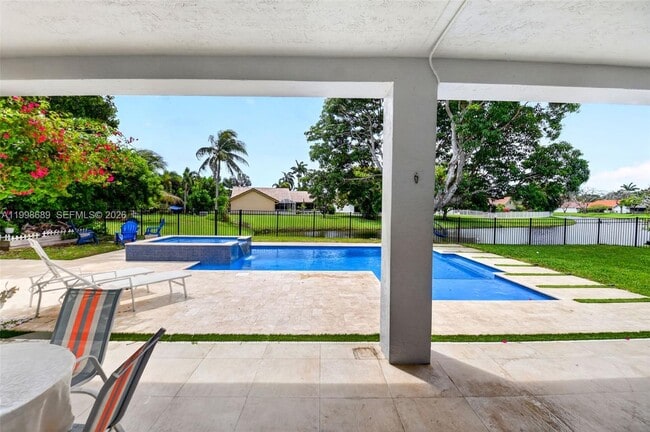 Building Photo - 9592 Majestic Way