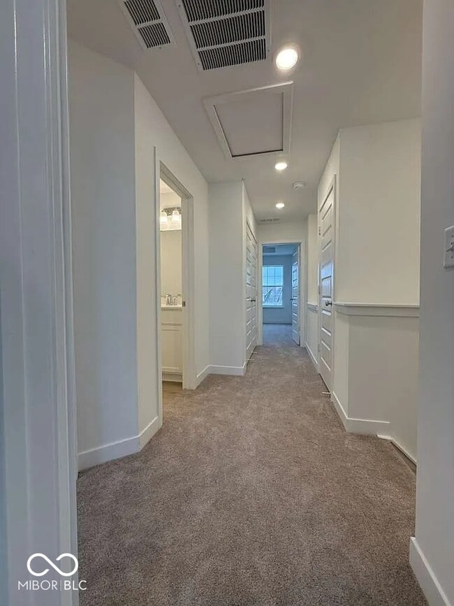 Building Photo - 4923 Gilet Dr