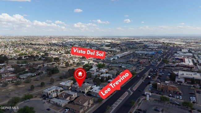 Building Photo - 11105 La Quinta Pl