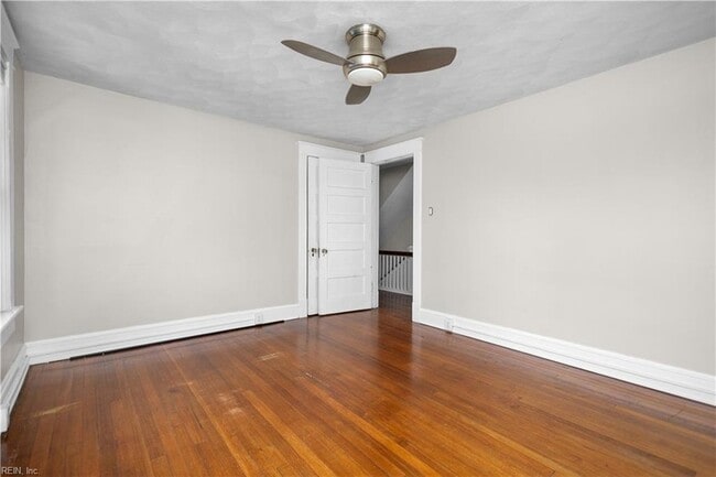 Building Photo - 4600 Colonial Ave