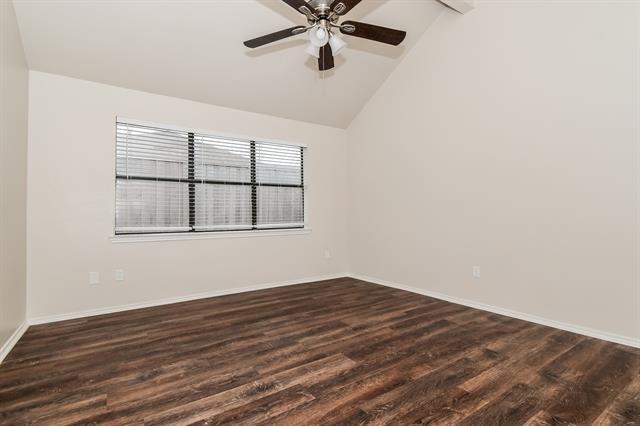 Building Photo - 3613 Dorchester Dr