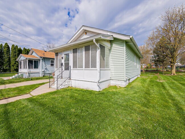 Building Photo - Comfortable Living with Optional Support—Designed for Independence & Peace of Mind
