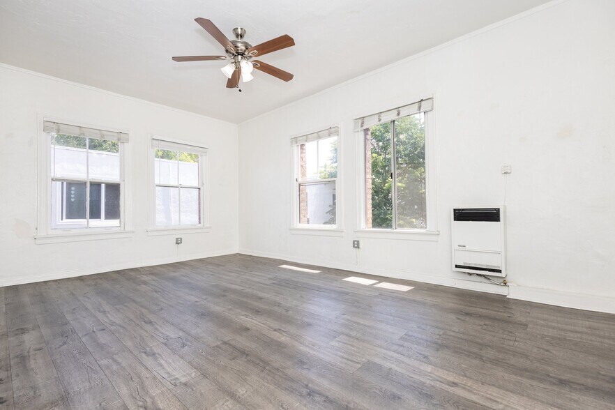 Building Photo - 357 S Alvarado St