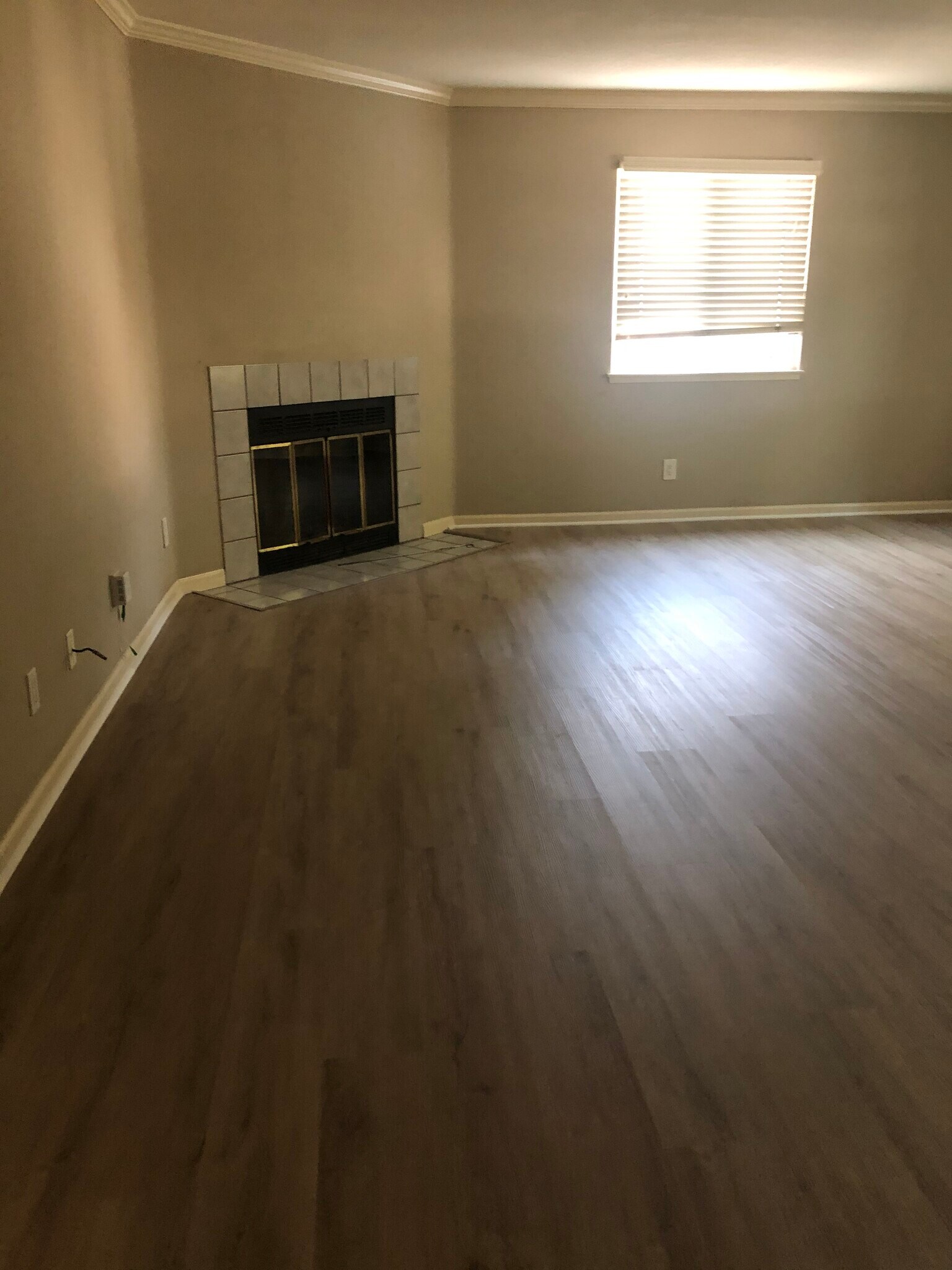 Building Photo - 3520 Lebon Dr