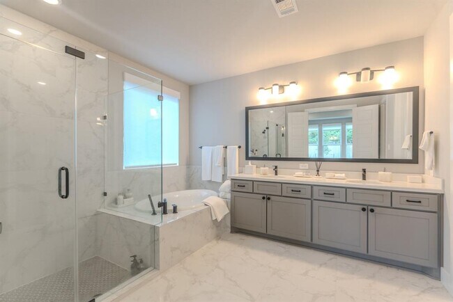 Building Photo - 25011 Flint Lake Dr
