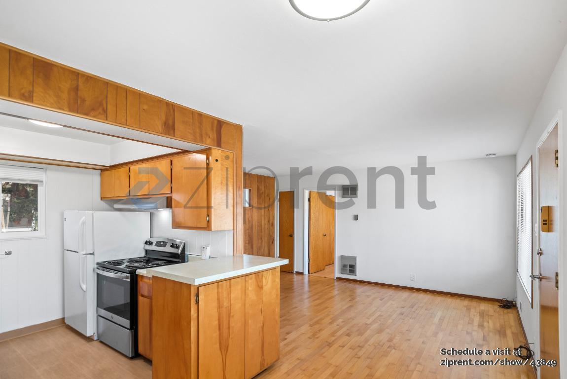 Building Photo - 1422 Sherman St