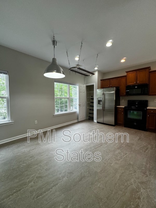 Building Photo - 419 Woodbark Ct