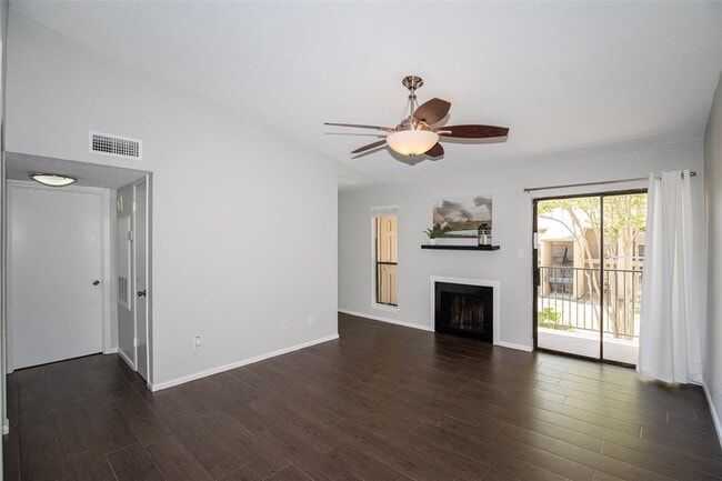 Building Photo - 3300 Pebblebrook Dr