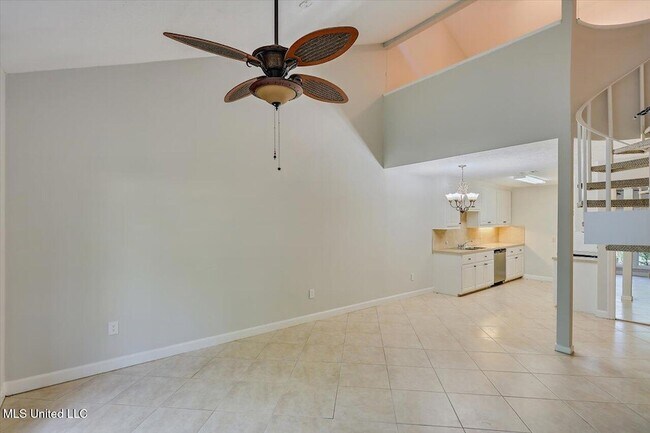 Building Photo - 200 Woodgreen Dr