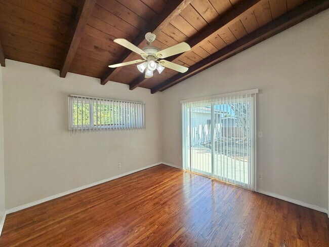 Building Photo - 8571 Onalaska Ave