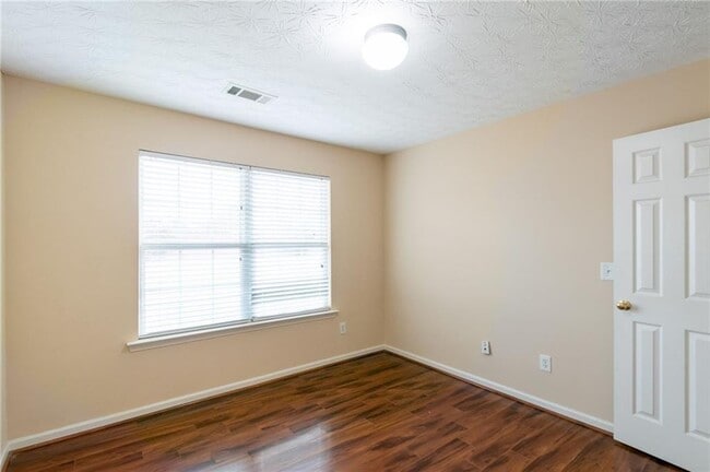 Building Photo - 778 Roxholly Ln NE