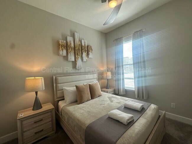 Building Photo - 240 Villa Domani Ct