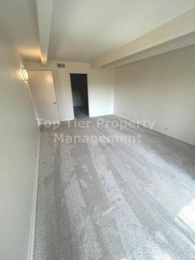 Building Photo - ***NEWLY RENOVATED 2 bed, 2 bath Townhouse in Carlsbad / La Costa - Available 06/01***