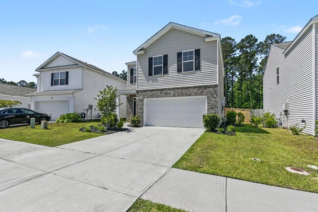 Building Photo - 111 Blossom Wood Ln