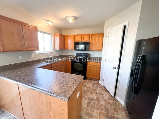 Building Photo - 4258 Buck Creek Dr