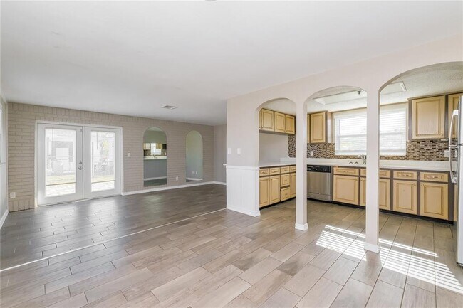 Building Photo - 2020 Tumbleweed Dr