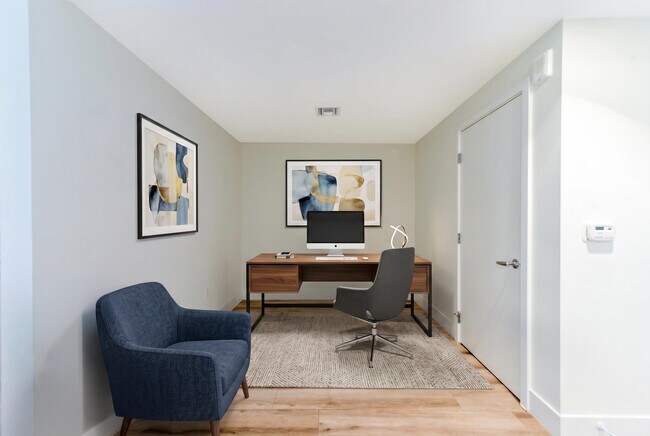 Building Photo - 16385 Biscayne Blvd
