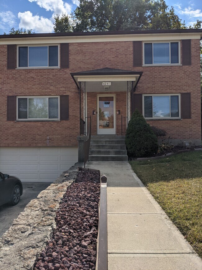 Primary Photo - 4241 Century Ln