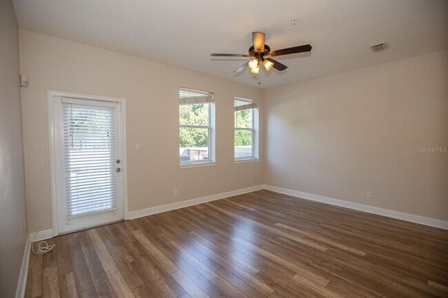 Building Photo - 130 S Bumby Ave